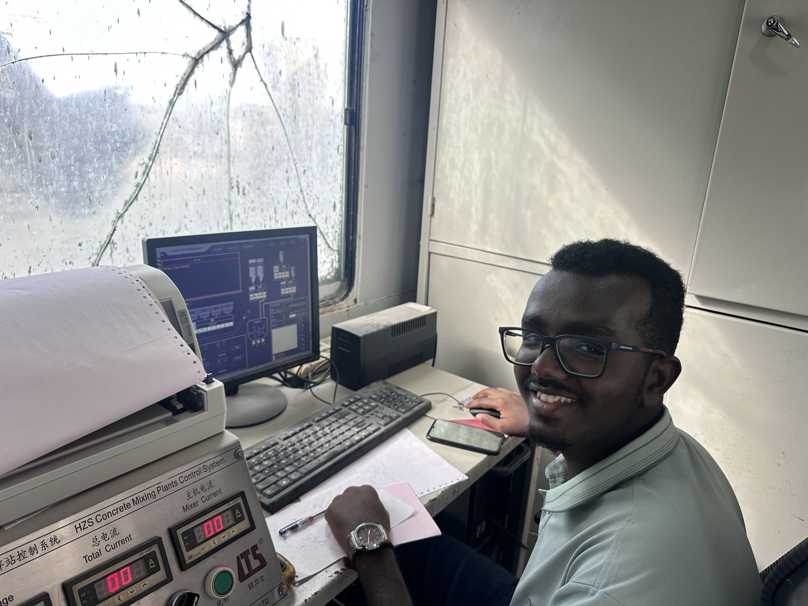 SCC plant operator at the batching control system