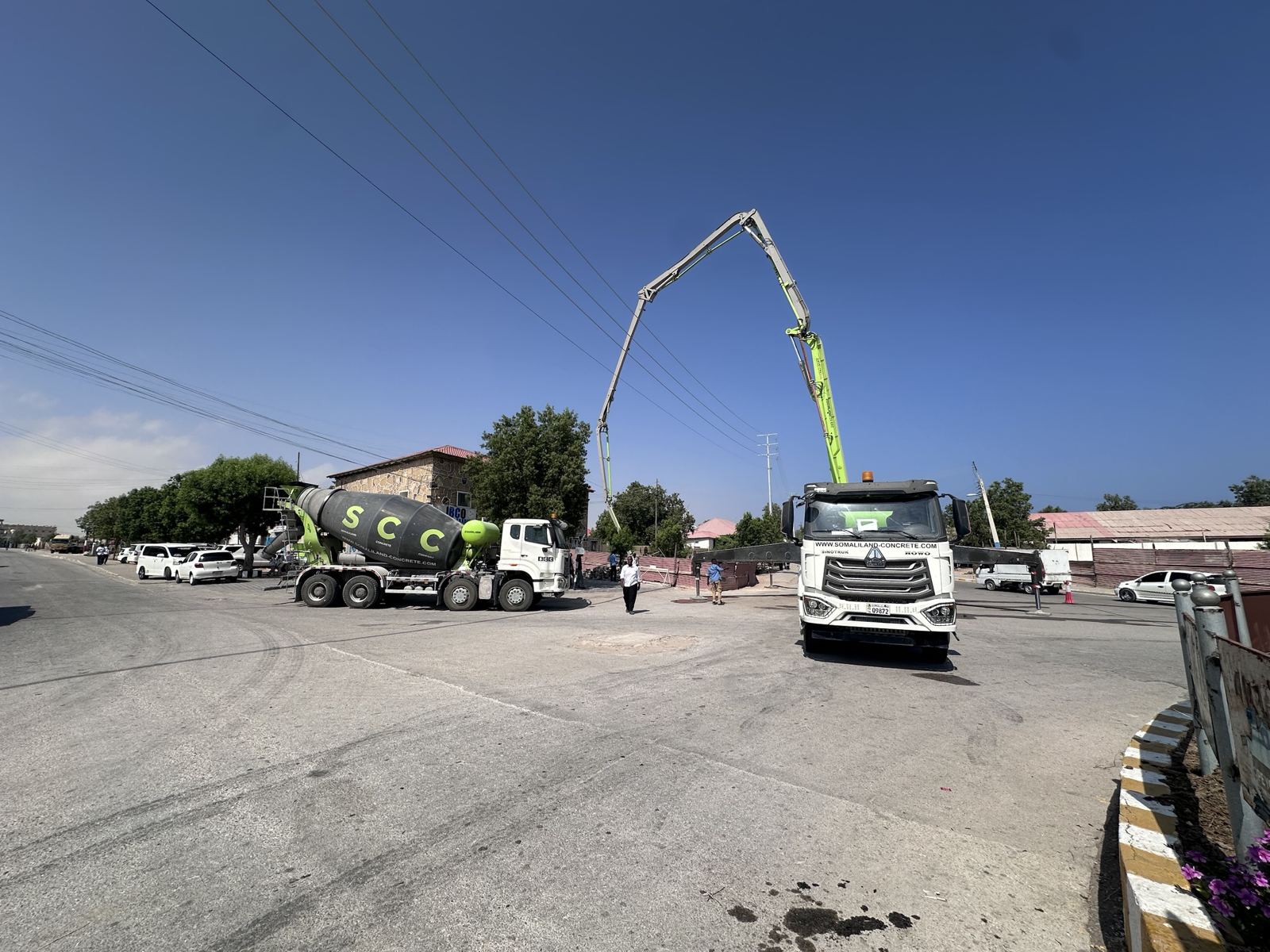 SCC boom pump and 12 m³ mixer working in Berbera